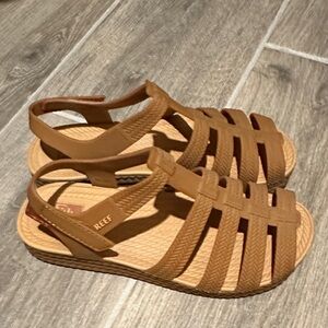 Reef Tan Strappy Sandals